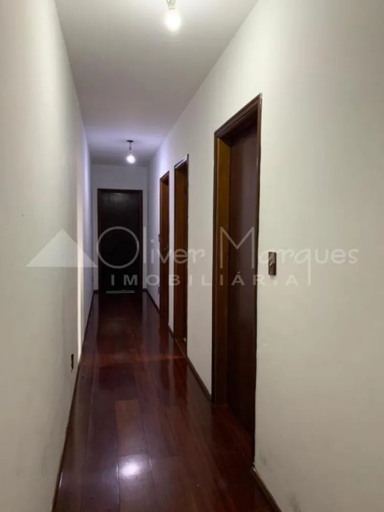 Sobrado, 9 quartos, 200 m² - Foto 5