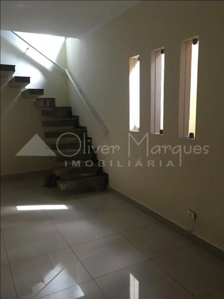 Sobrado, 3 quartos, 204 m² - Foto 2