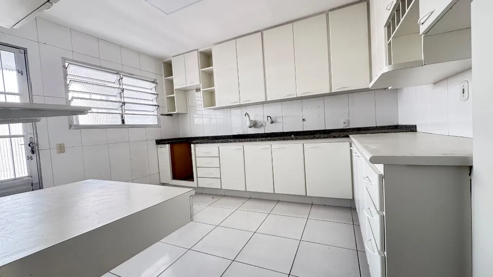 Casa, 4 quartos, 250 m² - Foto 10