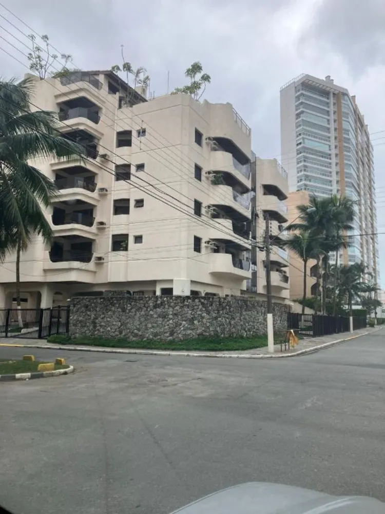 Apartamento, 3 quartos, 189 m² - Foto 2