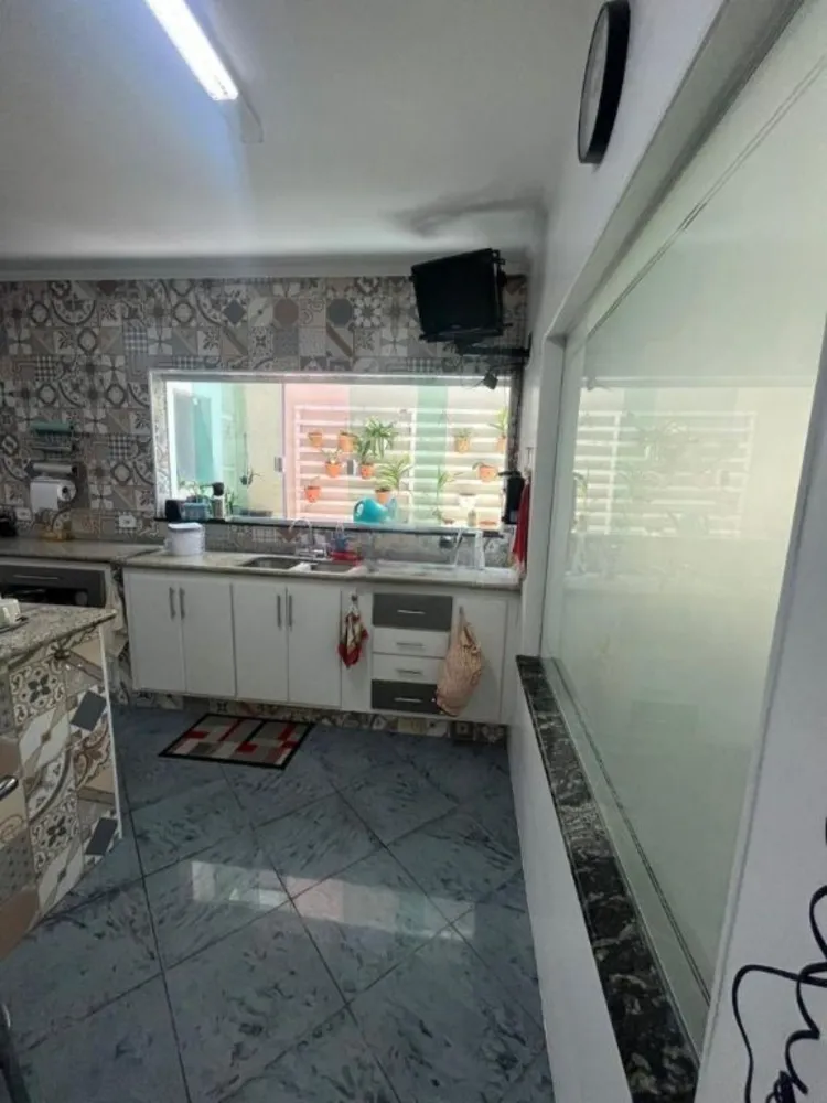 Sobrado, 3 quartos, 250 m² - Foto 5