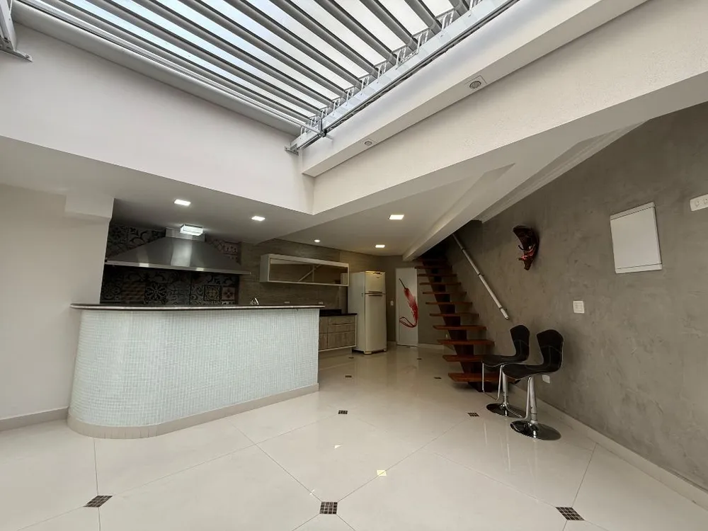 Sobrado, 5 quartos, 450 m² - Foto 2
