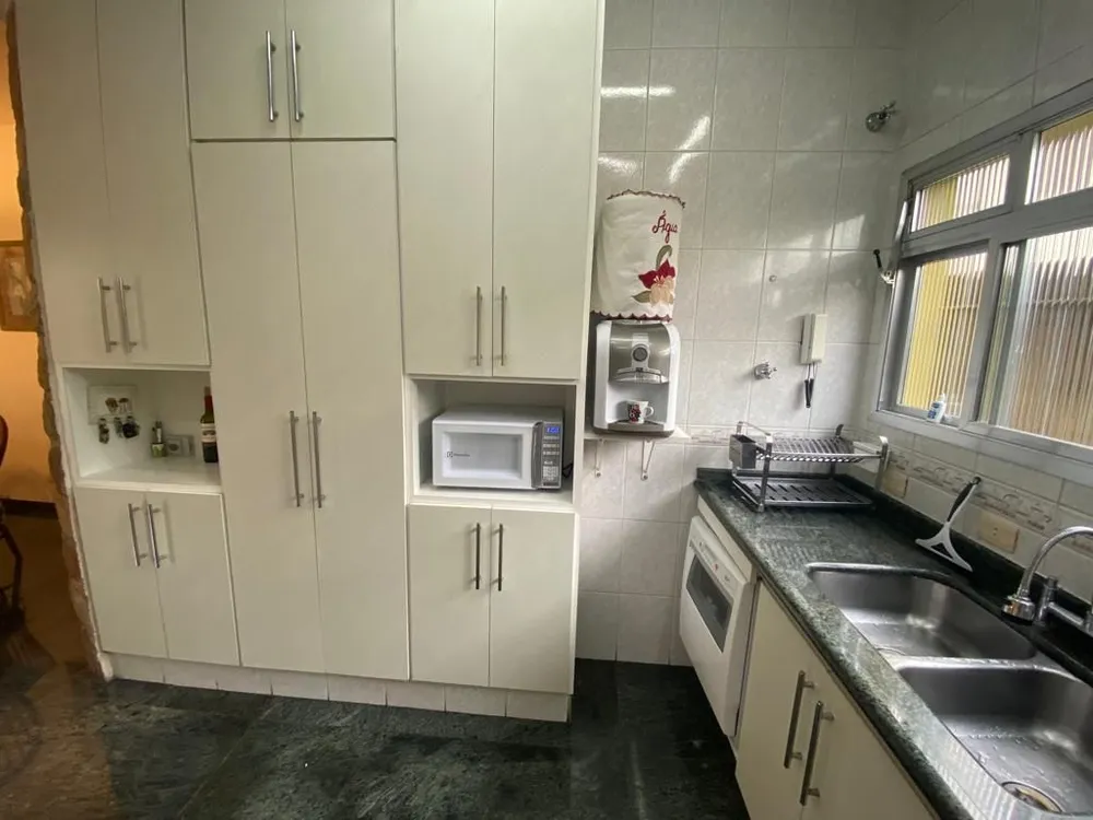 Sobrado, 3 quartos, 300 m² - Foto 1