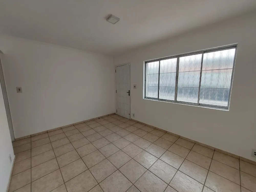 Casa, 3 quartos, 238 m² - Foto 4