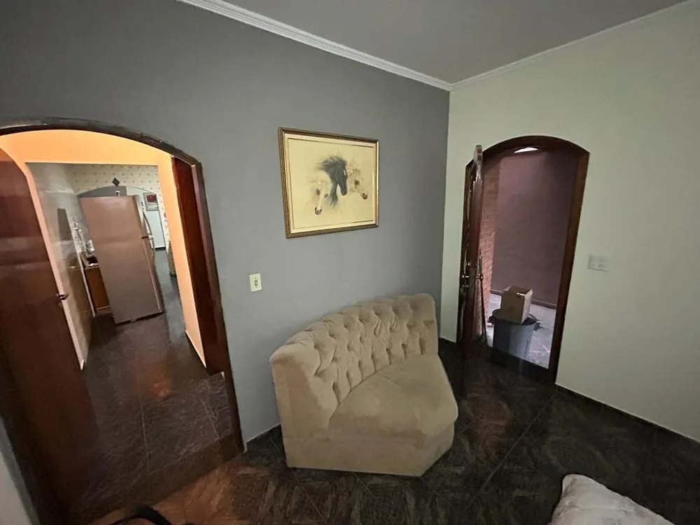Casa, 4 quartos, 216 m² - Foto 4