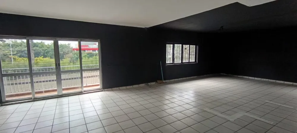 Loja-Salão, 180 m² - Foto 1