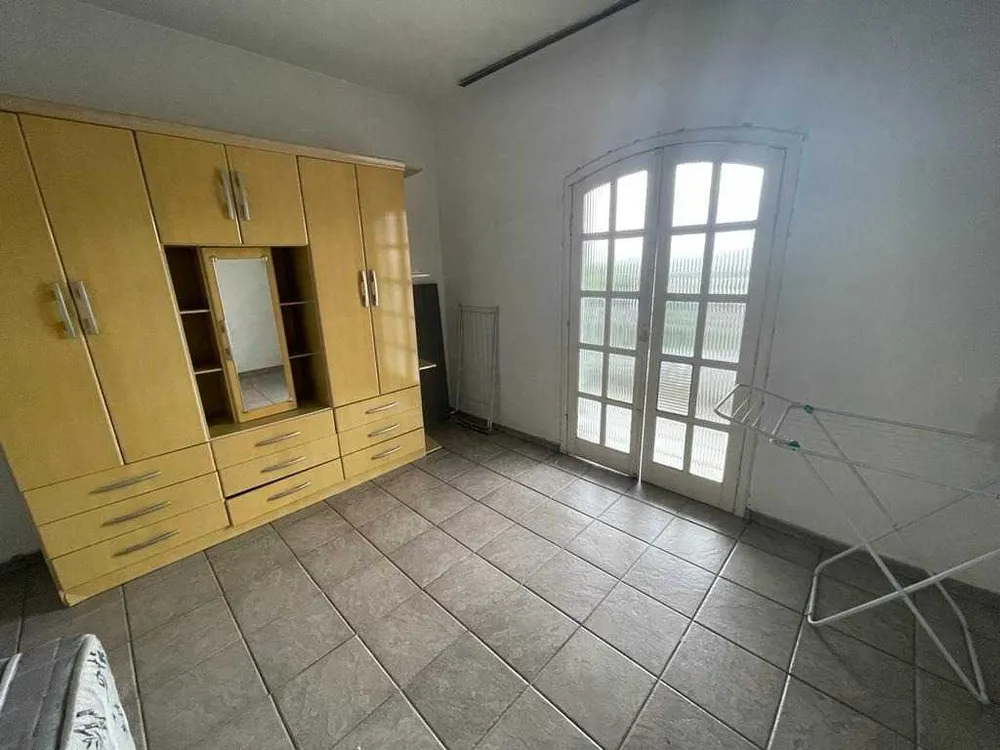 Casa, 3 quartos, 220 m² - Foto 8