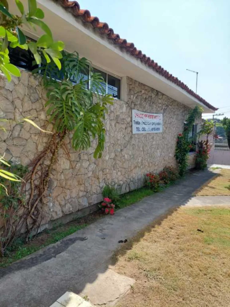 Casa, 3 quartos, 250 m² - Foto 3
