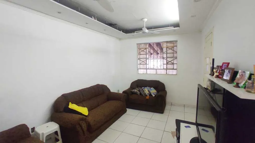 Casa, 3 quartos, 130 m² - Foto 1