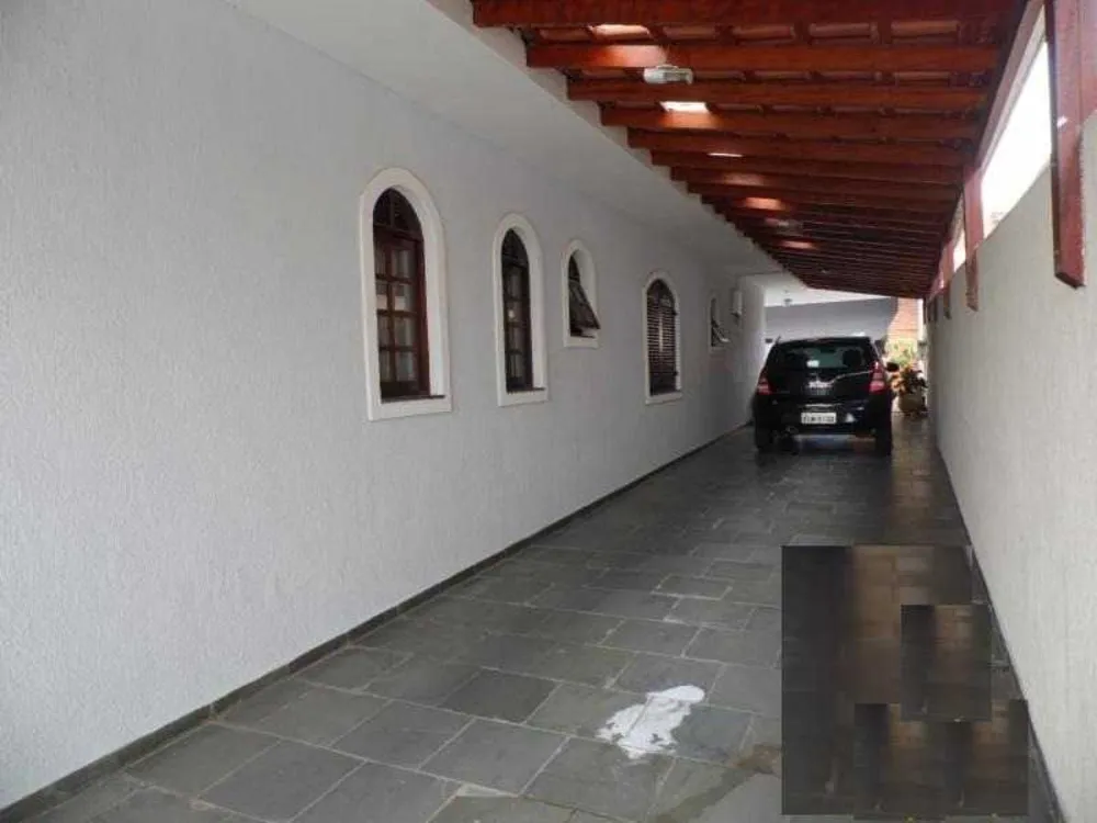 Casa, 3 quartos, 220 m² - Foto 1