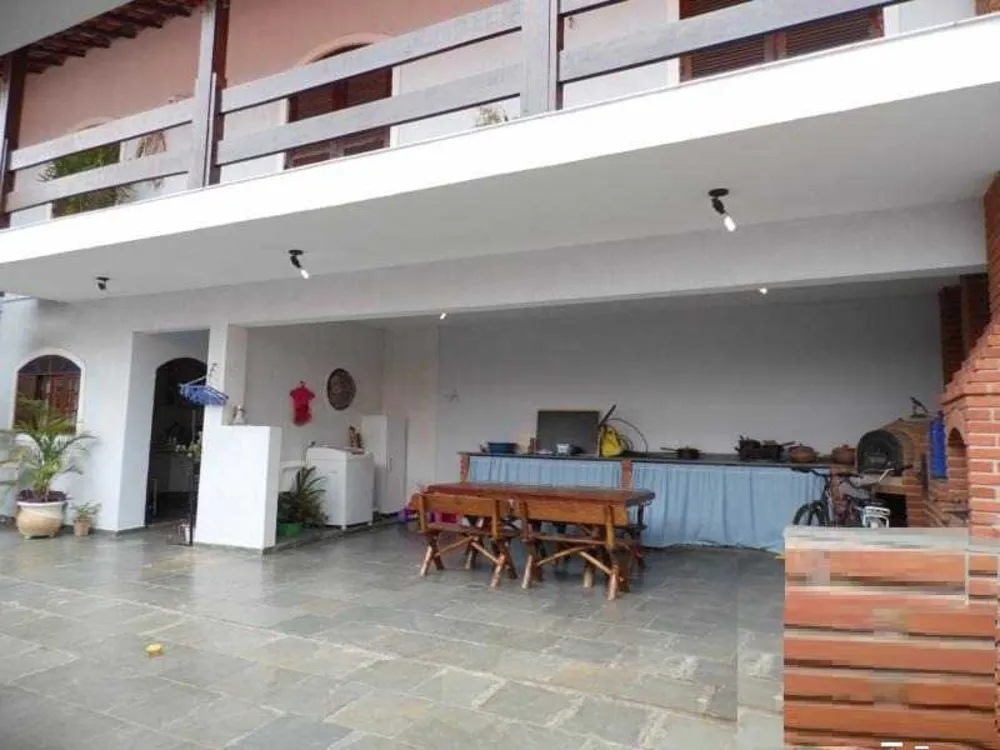 Casa, 3 quartos, 220 m² - Foto 3