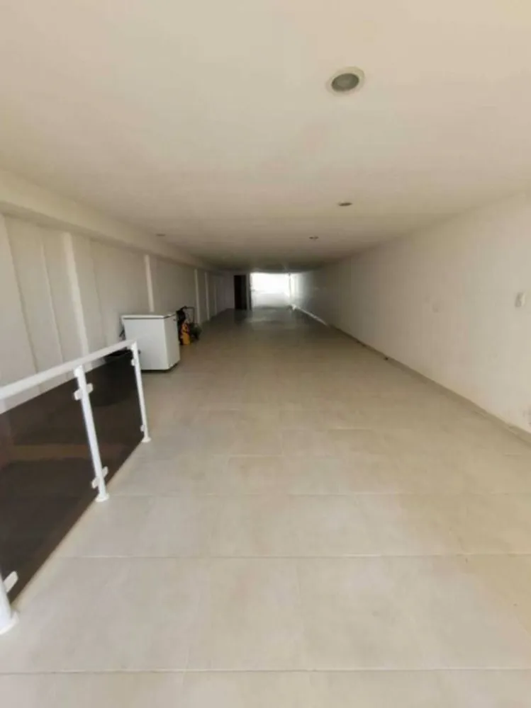 Sobrado, 3 quartos, 257 m² - Foto 2