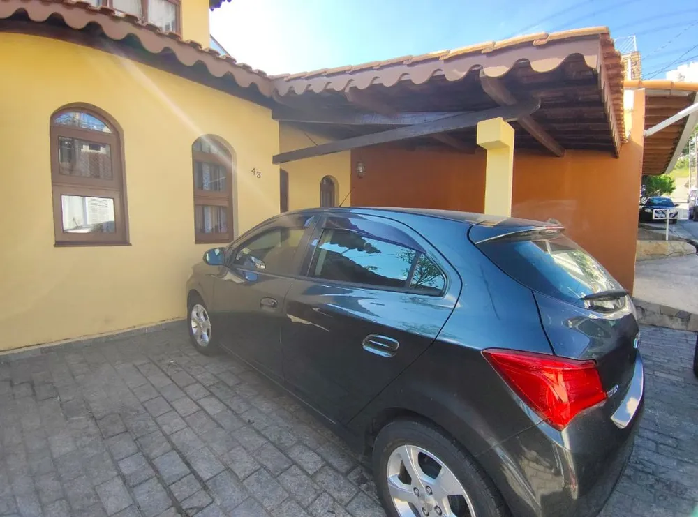 Sobrado, 5 quartos, 200 m² - Foto 1