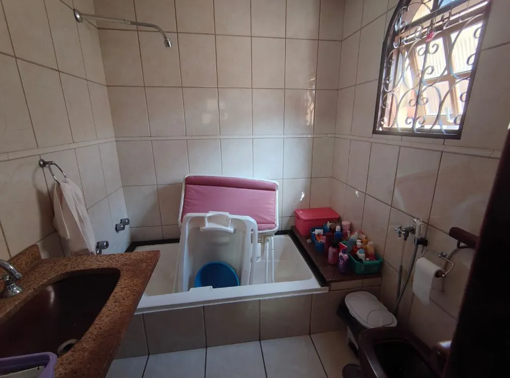 Sobrado, 5 quartos, 200 m² - Foto 3