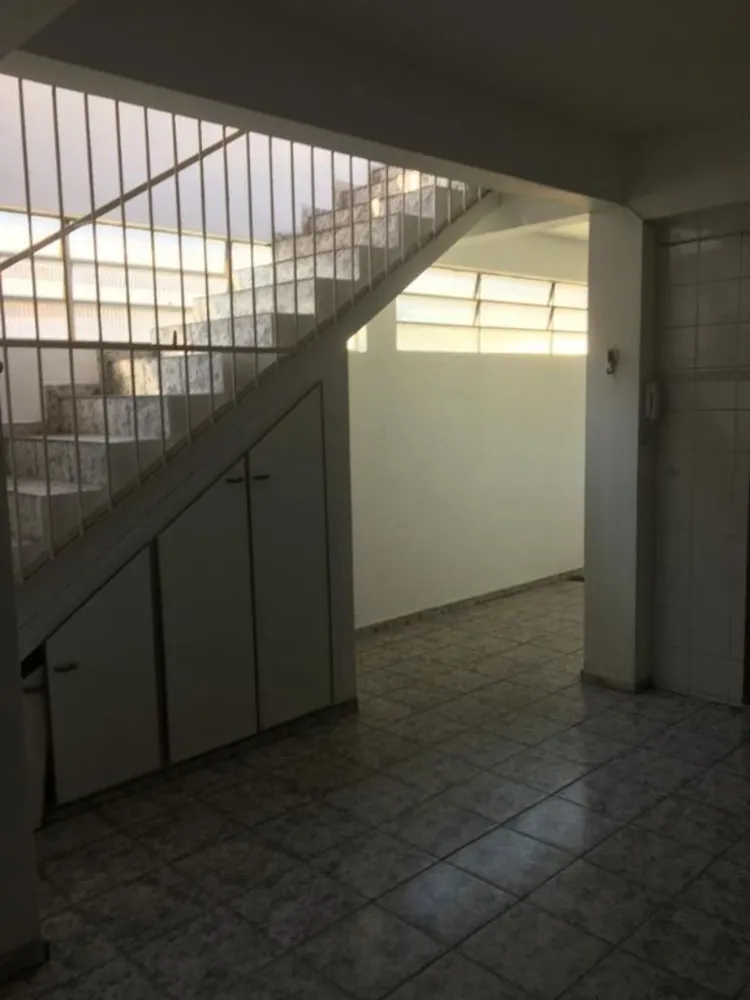 Sobrado, 3 quartos, 243 m² - Foto 3