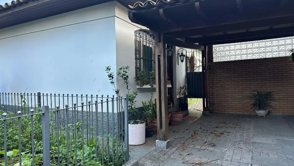 Casa, 3 quartos, 180 m² - Foto 1
