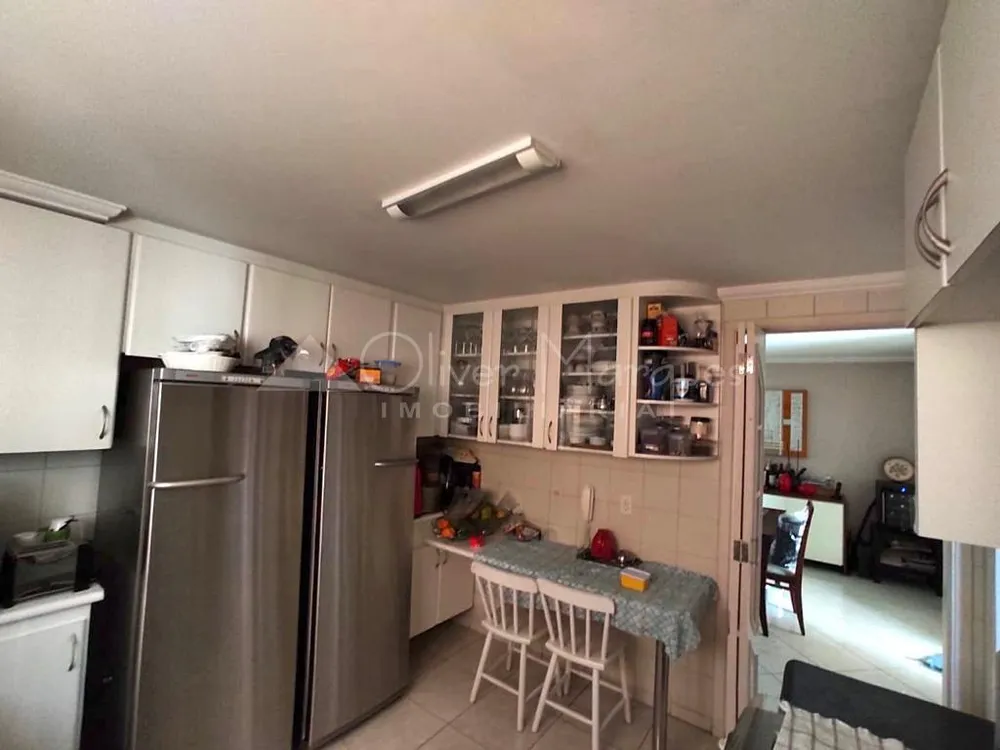 Sobrado, 3 quartos, 413 m² - Foto 4