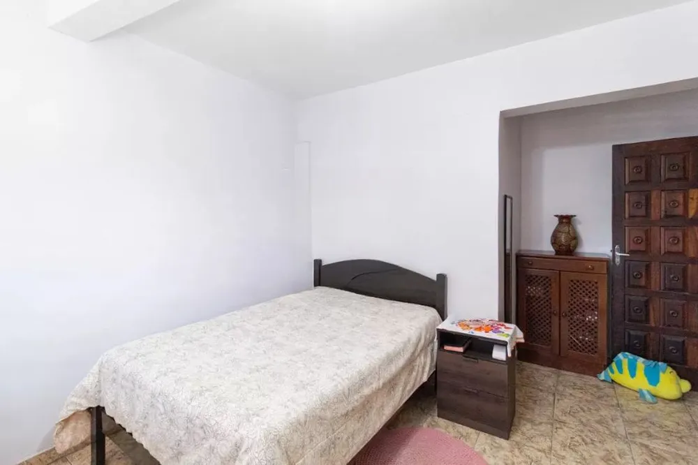 Casa, 4 quartos, 210 m² - Foto 6