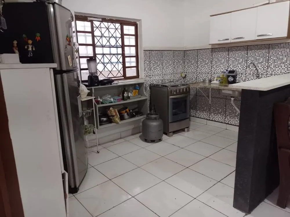 Casa, 5 quartos, 250 m² - Foto 12