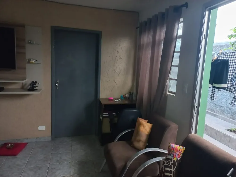 Casa, 3 quartos, 180 m² - Foto 1