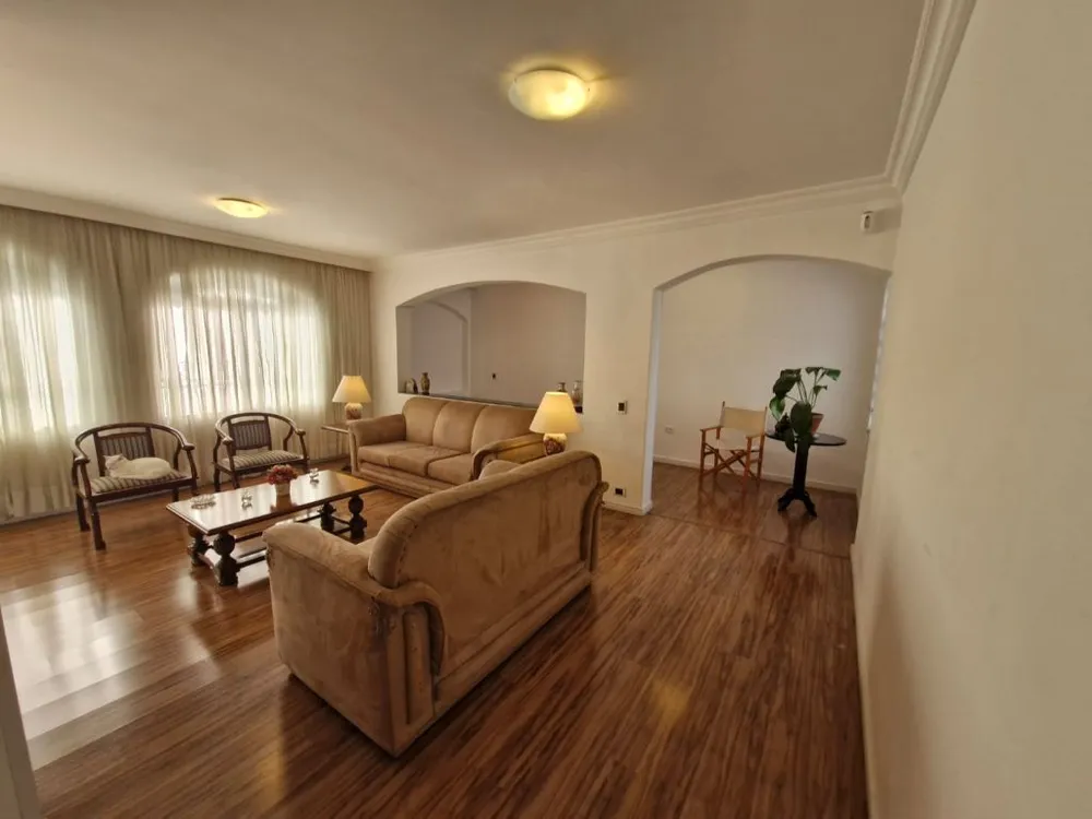 Casa, 3 quartos, 230 m² - Foto 1