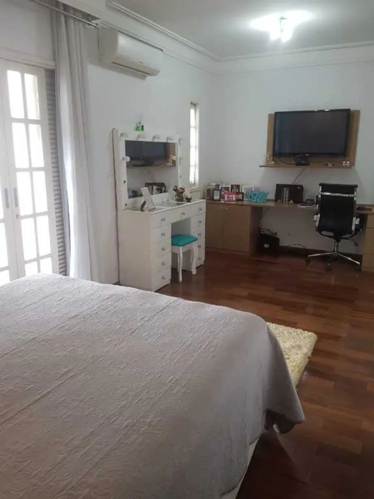 Sobrado, 3 quartos, 180 m² - Foto 1