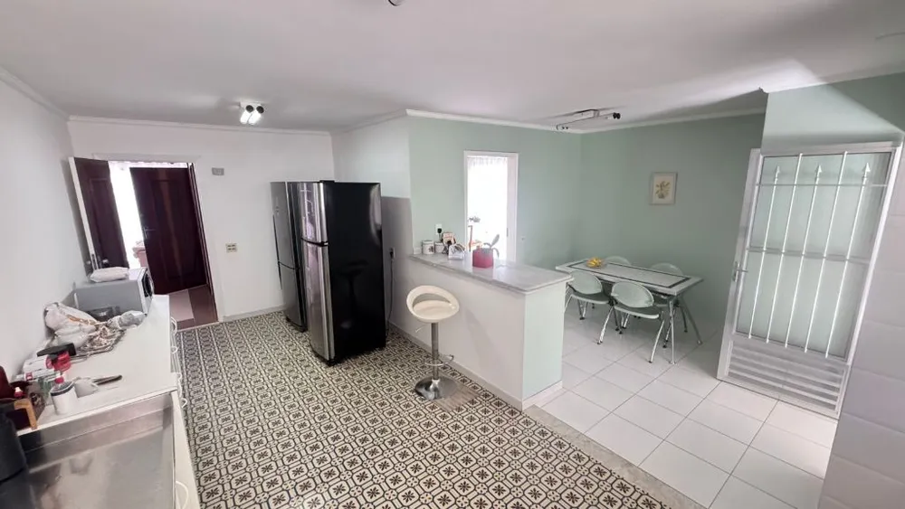 Casa, 4 quartos, 250 m² - Foto 3