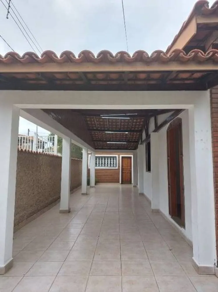 Casa, 2 quartos, 130 m² - Foto 1