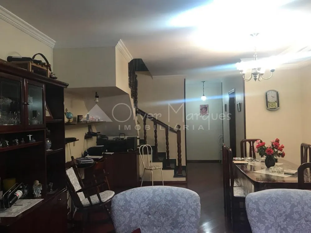 Sobrado, 4 quartos, 222 m² - Foto 1