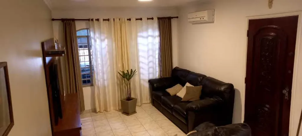 Sobrado, 3 quartos, 171 m² - Foto 2
