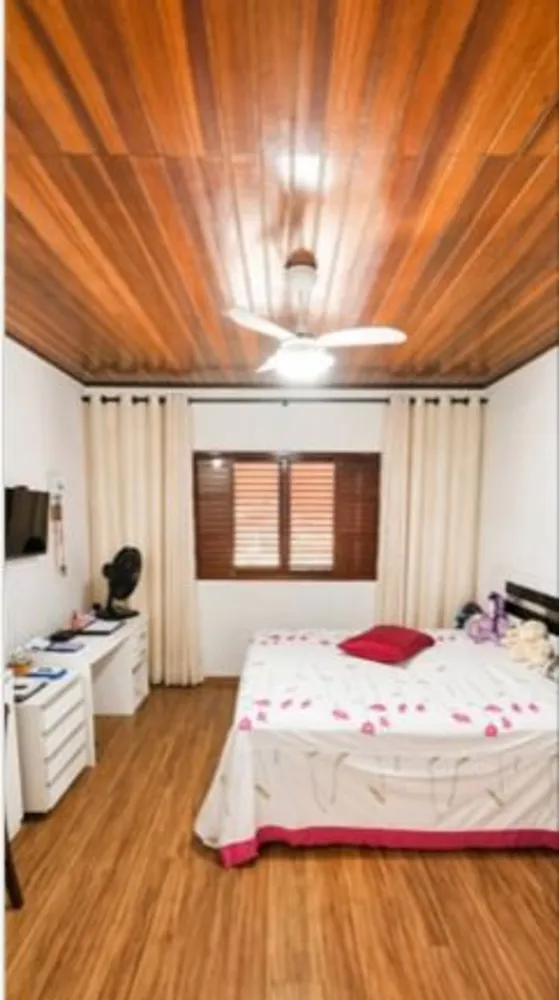 Casa, 3 quartos, 246 m² - Foto 7