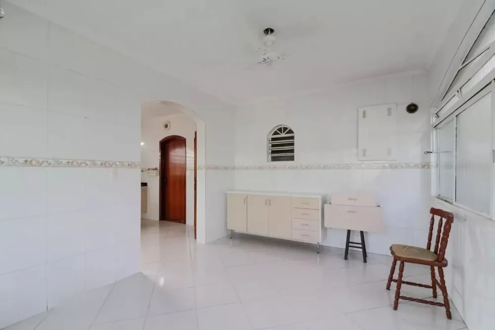 Sobrado, 4 quartos, 352 m² - Foto 1