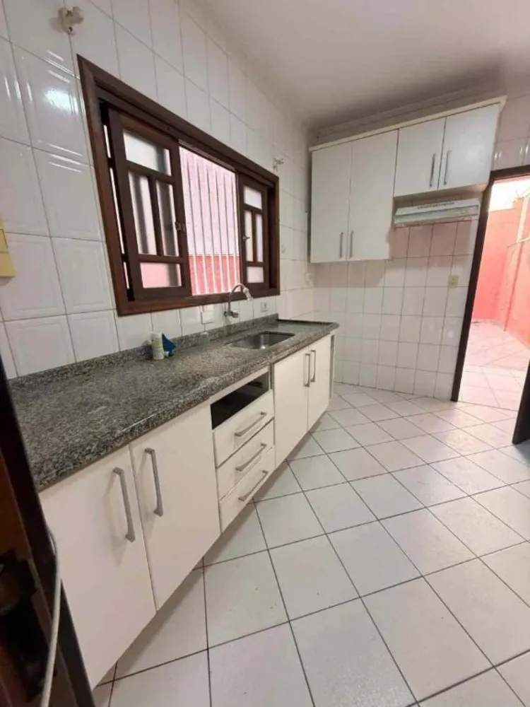 Sobrado, 3 quartos, 227 m² - Foto 8