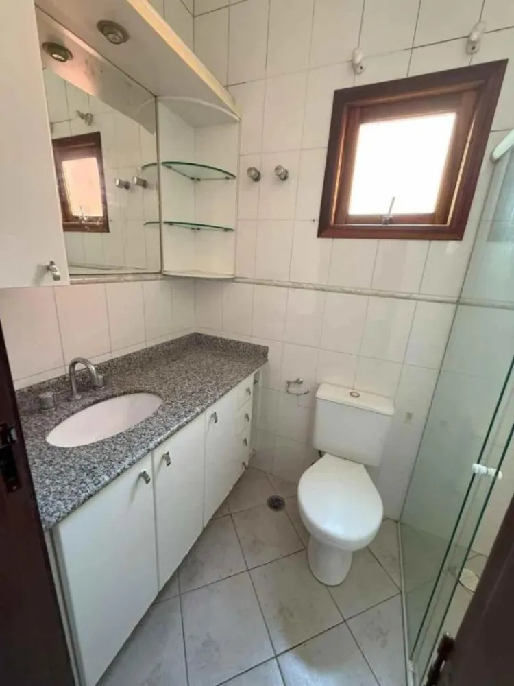 Sobrado, 3 quartos, 227 m² - Foto 3