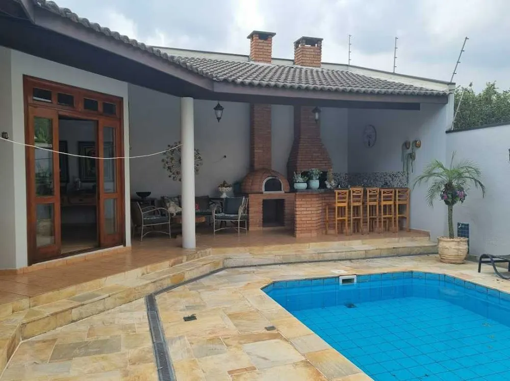 Sobrado, 4 quartos, 550 m² - Foto 1