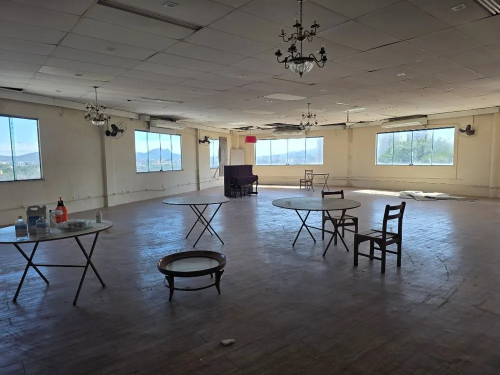 Loja-Salão, 200 m² - Foto 1