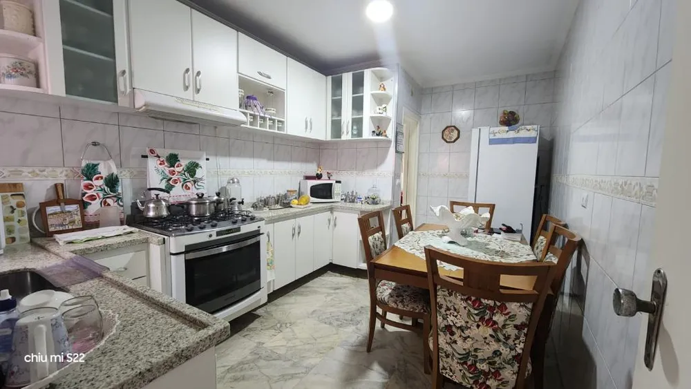 Sobrado, 3 quartos, 251 m² - Foto 2