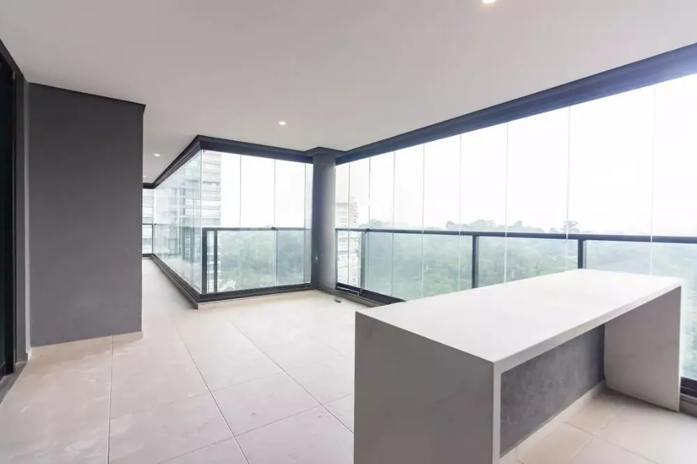 Apartamento, 3 quartos, 183 m² - Foto 1