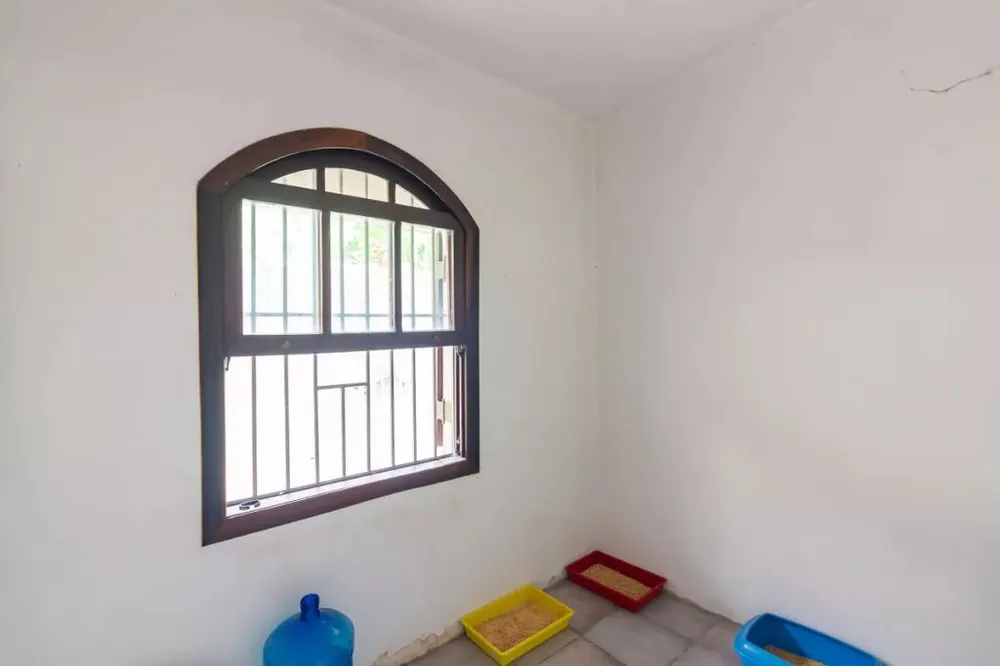 Casa, 3 quartos, 300 m² - Foto 1