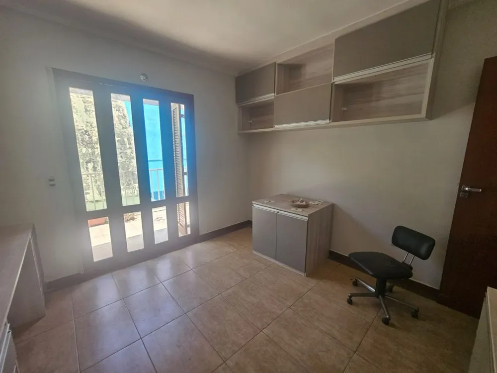 Sobrado, 3 quartos, 200 m² - Foto 4