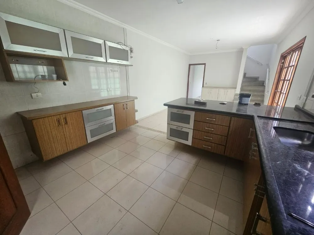 Sobrado, 3 quartos, 200 m² - Foto 2