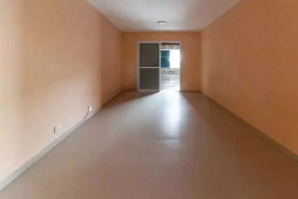 Casa, 3 quartos, 200 m² - Foto 2