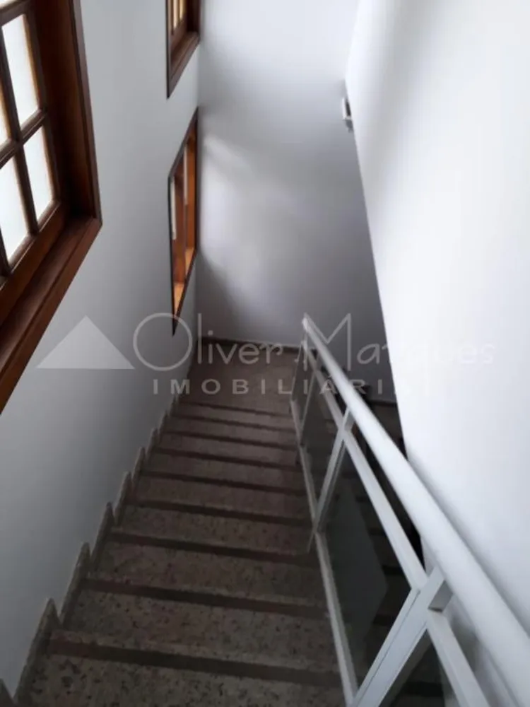 Casa, 5 quartos, 300 m² - Foto 1