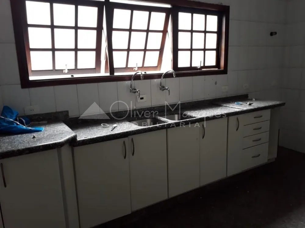 Casa, 5 quartos, 300 m² - Foto 3