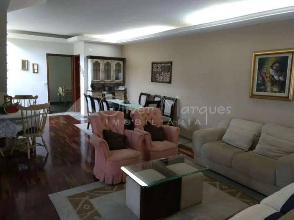 Casa, 5 quartos, 300 m² - Foto 1