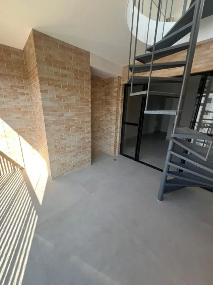 Cobertura, 4 quartos, 220 m² - Foto 1