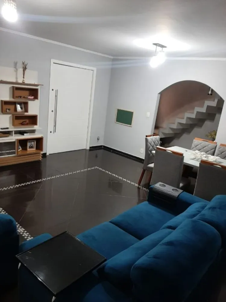 Sobrado, 3 quartos, 248 m² - Foto 8