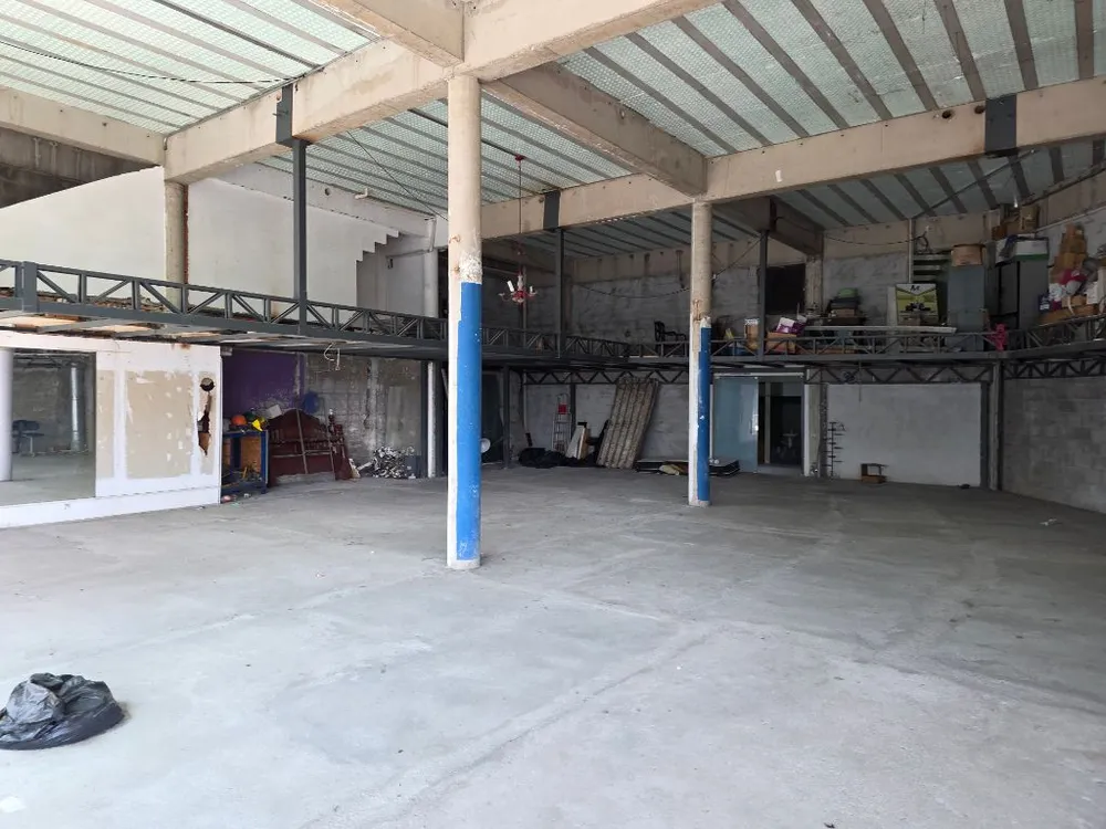 Loja-Salão, 200 m² - Foto 3