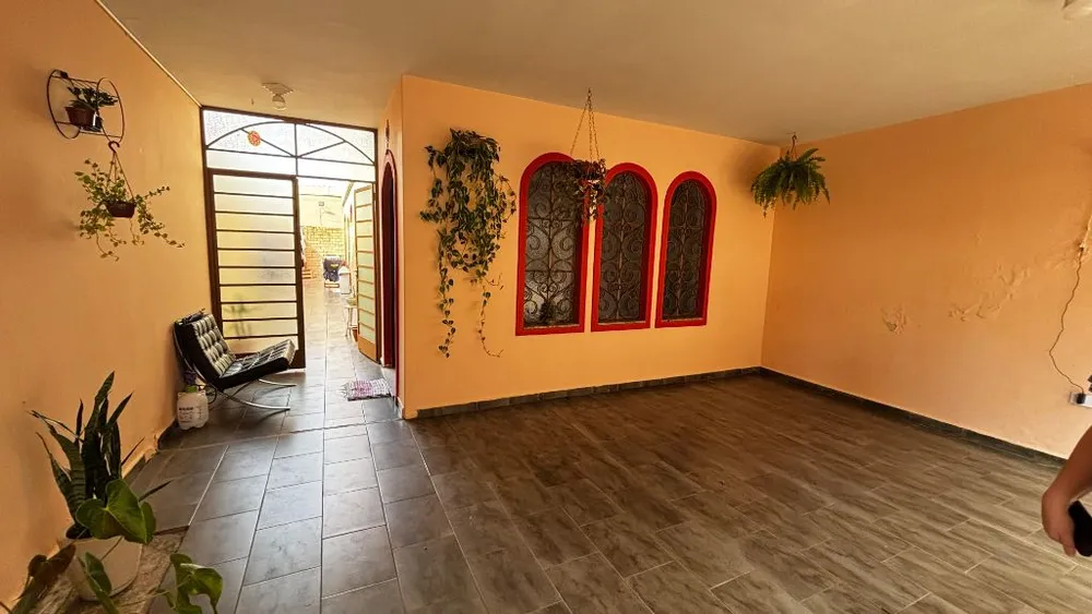 Casa, 3 quartos, 161 m² - Foto 1