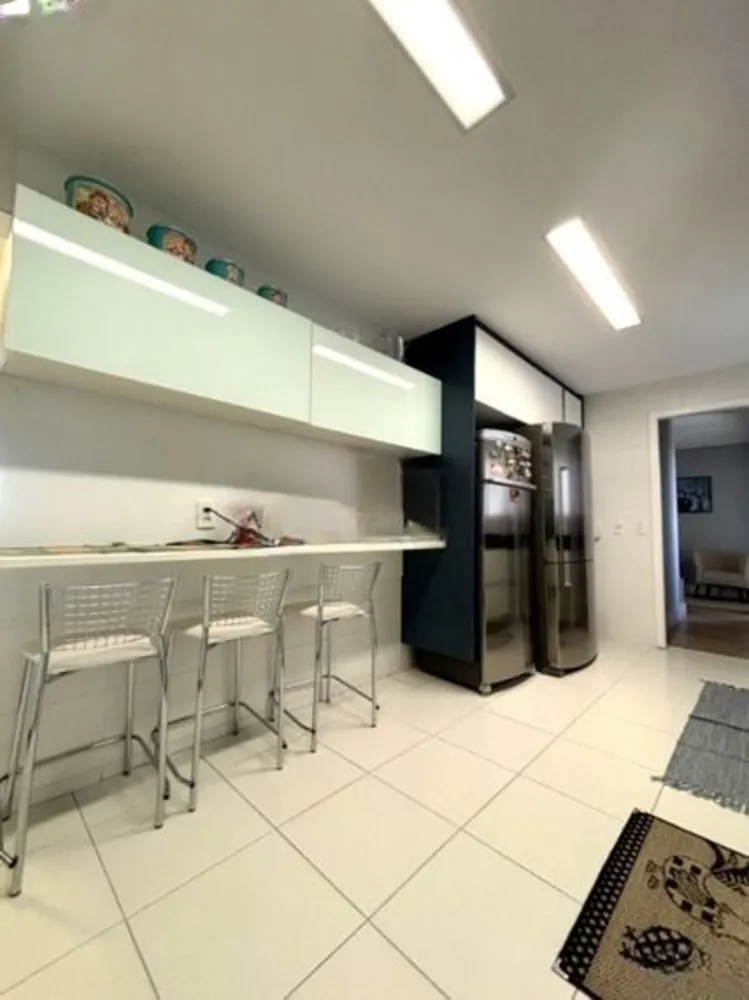 Apartamento, 3 quartos, 194 m² - Foto 8